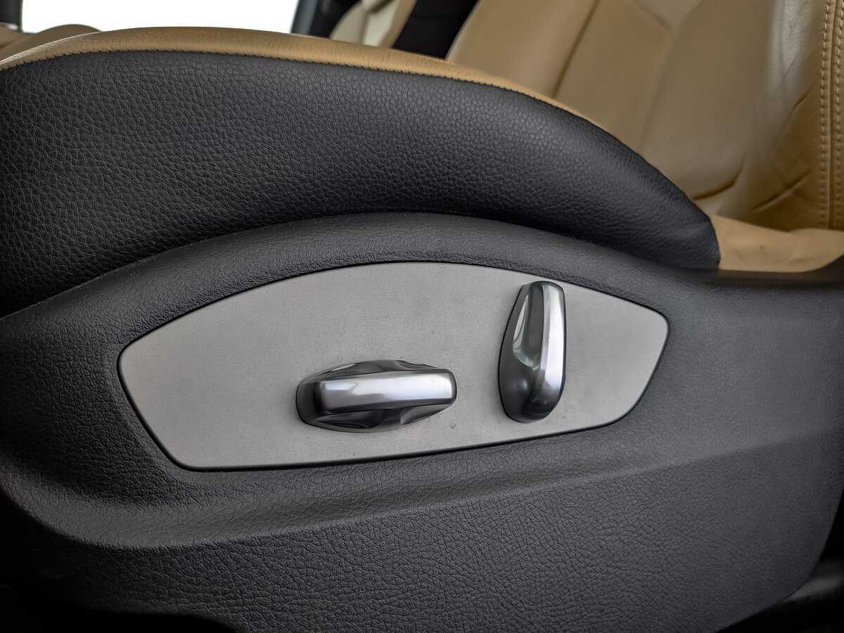 Porsche Cayenne с пробегом — 2015 год. Фото: #20