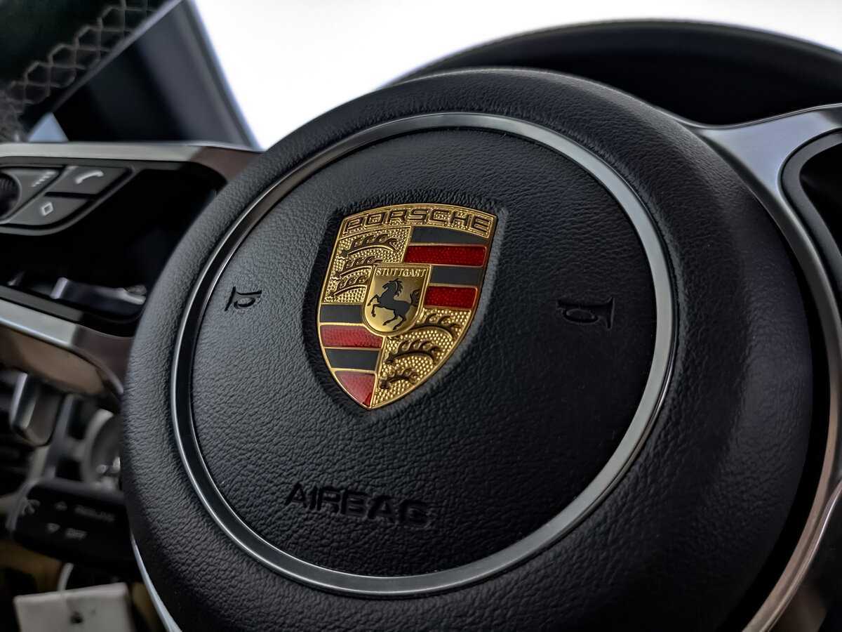 Porsche Cayenne с пробегом — 2015 год. Фото: #21