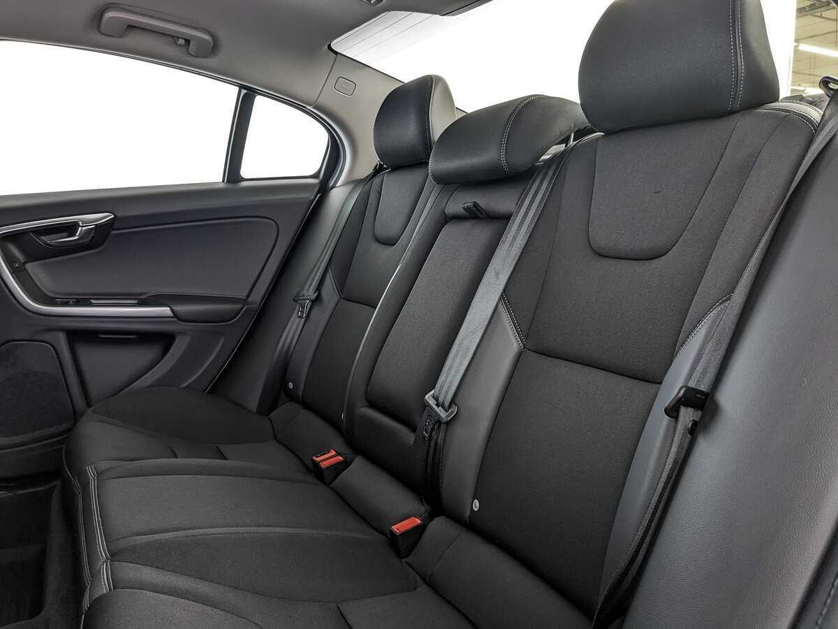 Volvo S60 с пробегом — 2017 год. Фото: #12