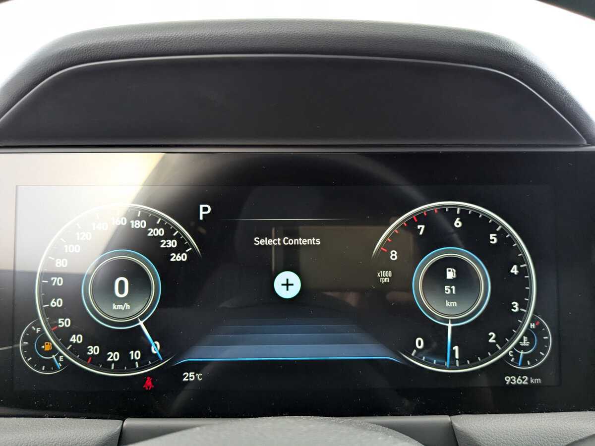 Hyundai Sonata с пробегом — 2023 год. Фото: #9