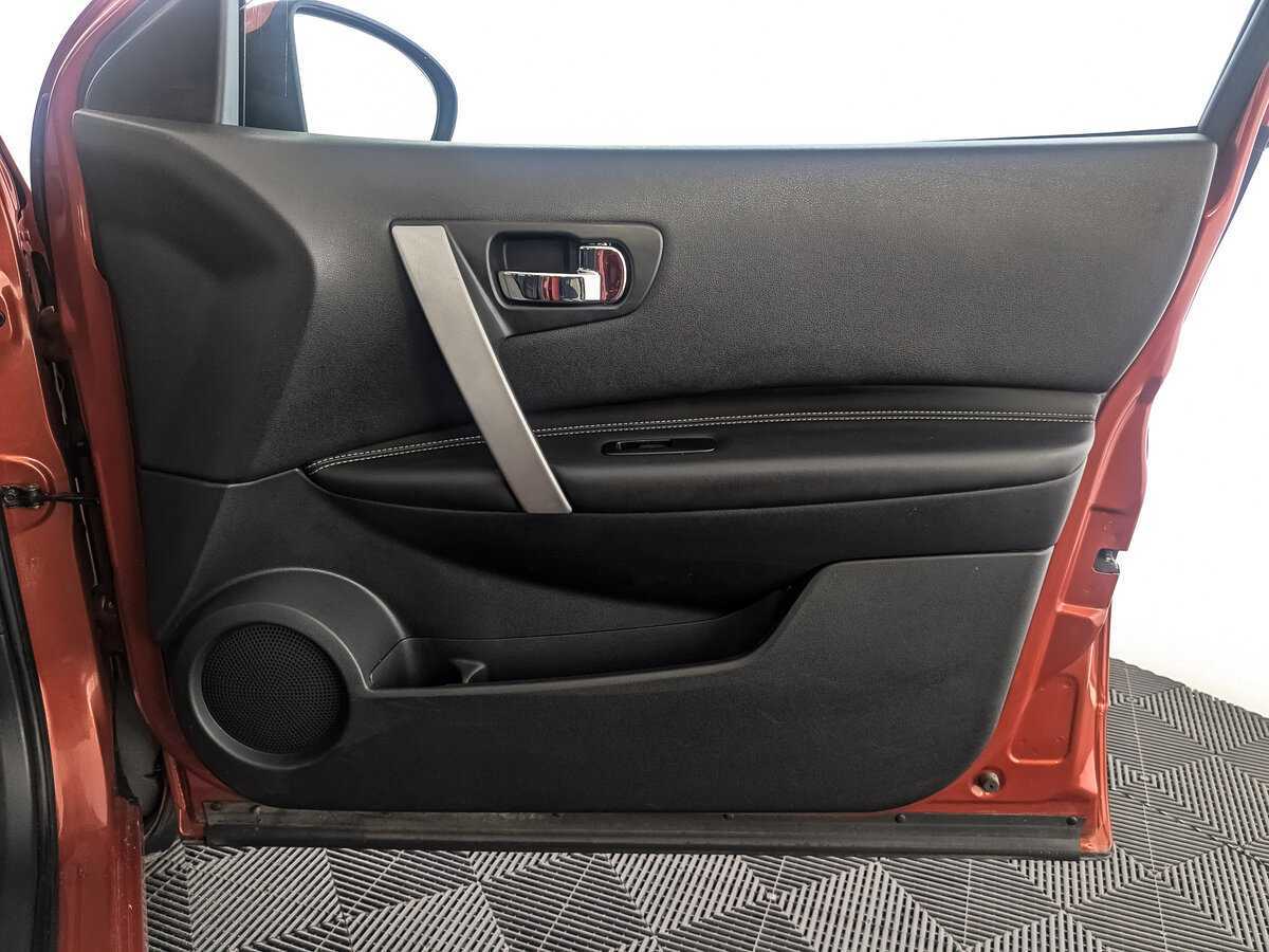 Nissan Qashqai с пробегом — 2008 год. Фото: #18