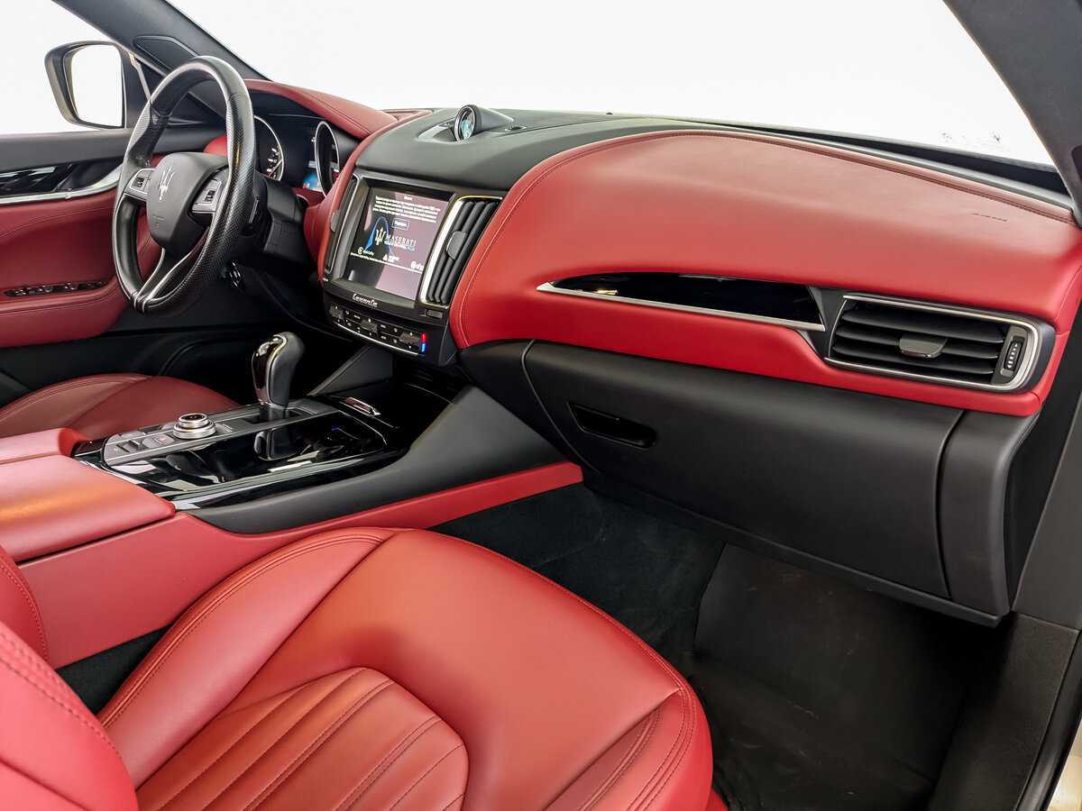 Maserati Levante с пробегом — 2017 год. Фото: #8