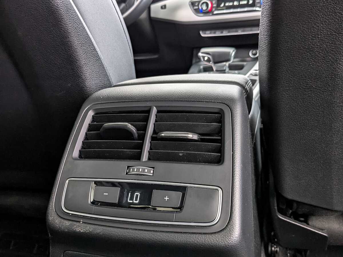 Audi A4 с пробегом — 2021 год. Фото: #21