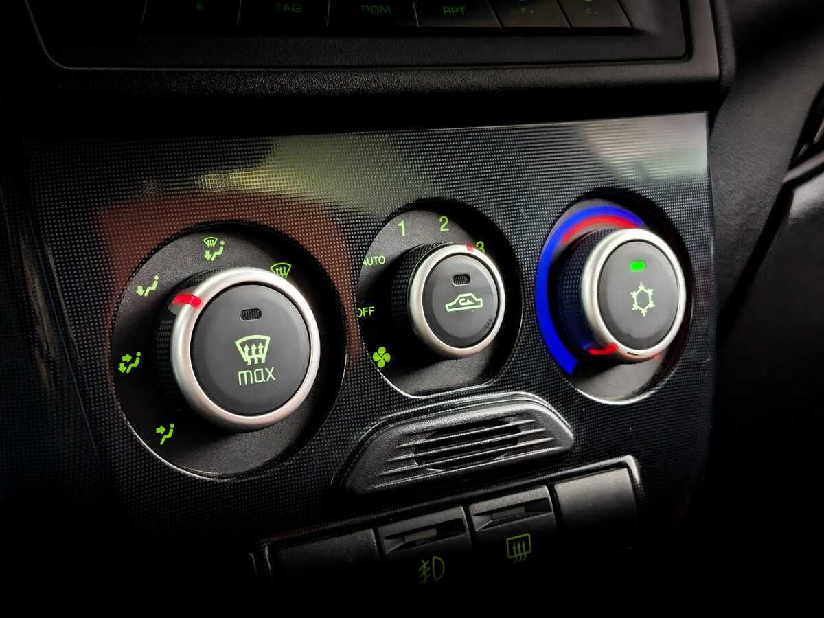 Lada (ВАЗ) Kalina с пробегом — 2017 год. Фото: #20