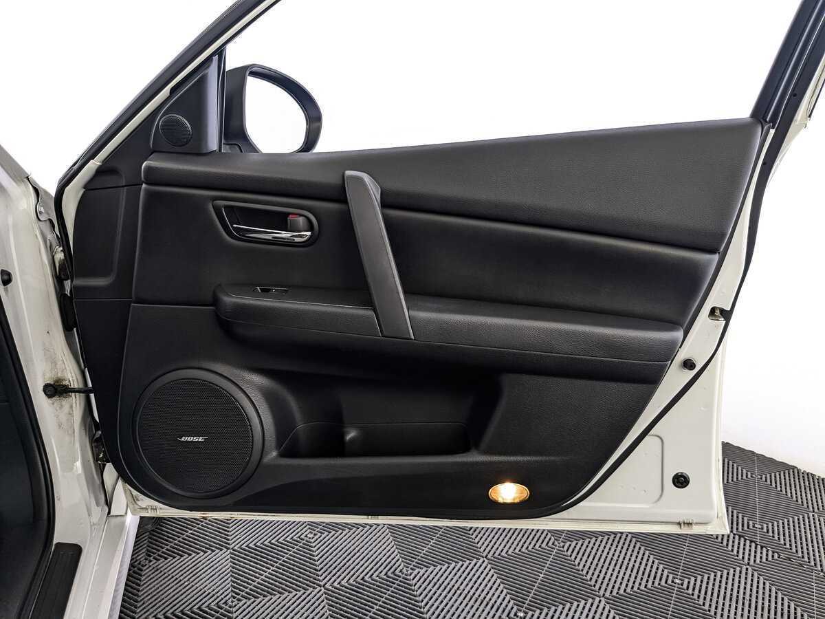 Mazda 6 с пробегом — 2011 год. Фото: #20