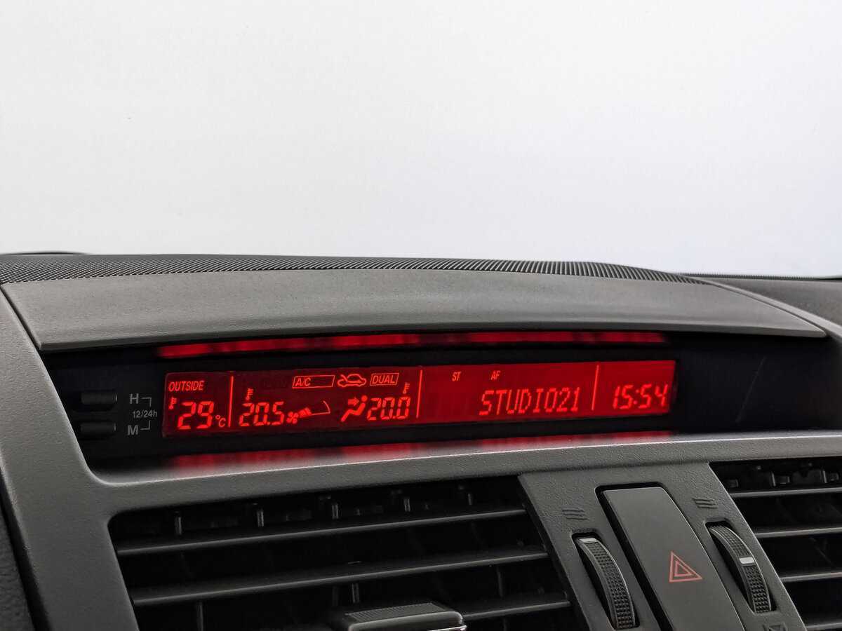 Mazda 6 с пробегом — 2011 год. Фото: #23