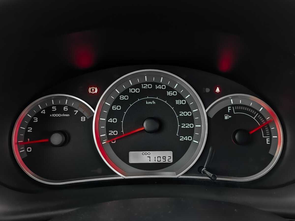 Subaru Impreza с пробегом — 2008 год. Фото: #10