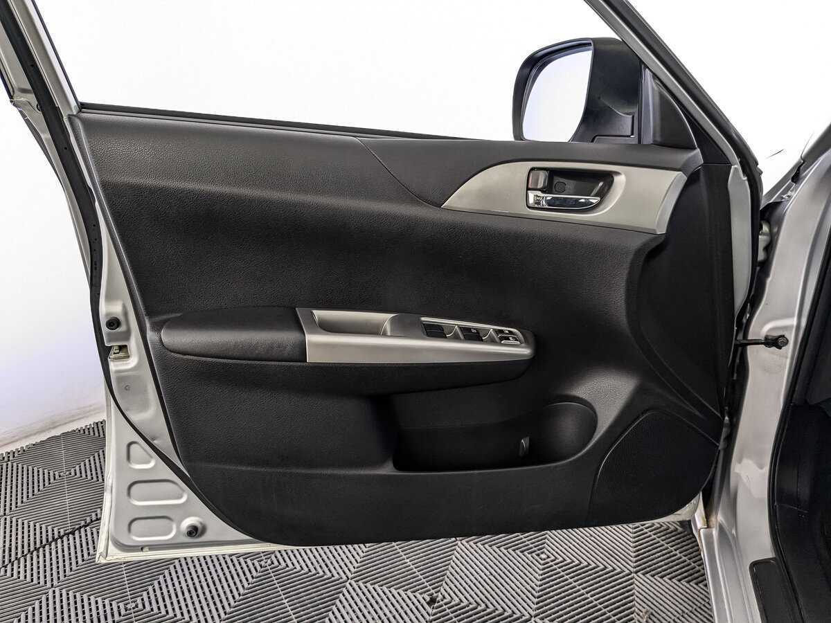 Subaru Impreza с пробегом — 2008 год. Фото: #13