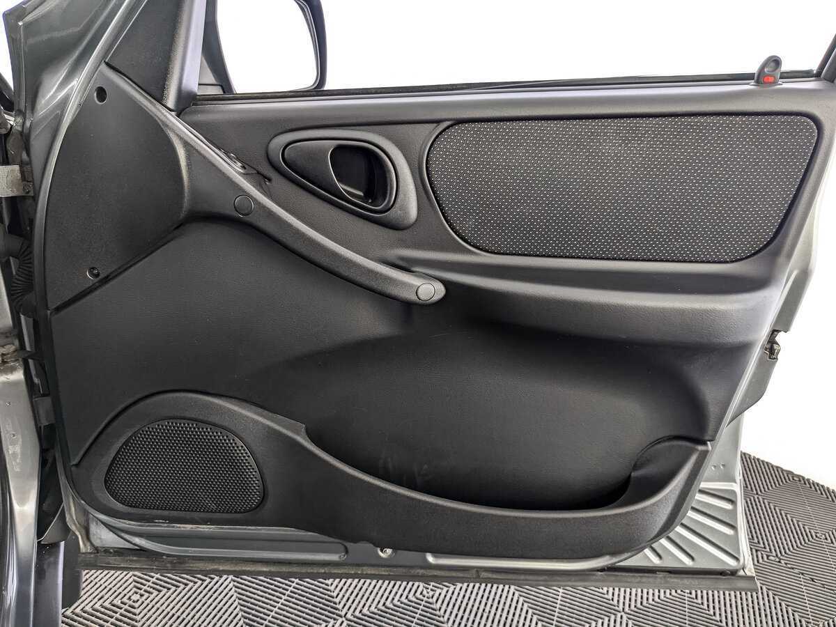 Chevrolet Niva с пробегом — 2019 год. Фото: #20