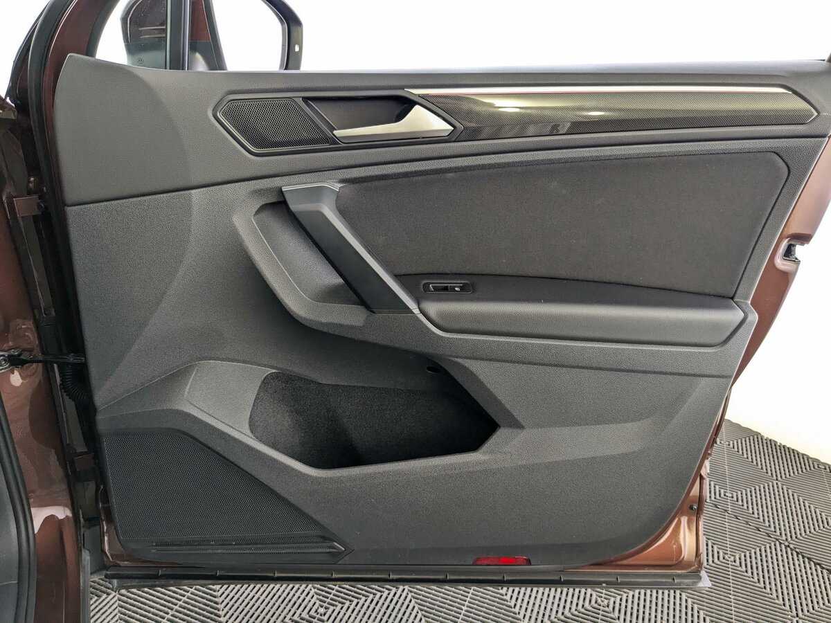 Volkswagen Tiguan с пробегом — 2021 год. Фото: #16