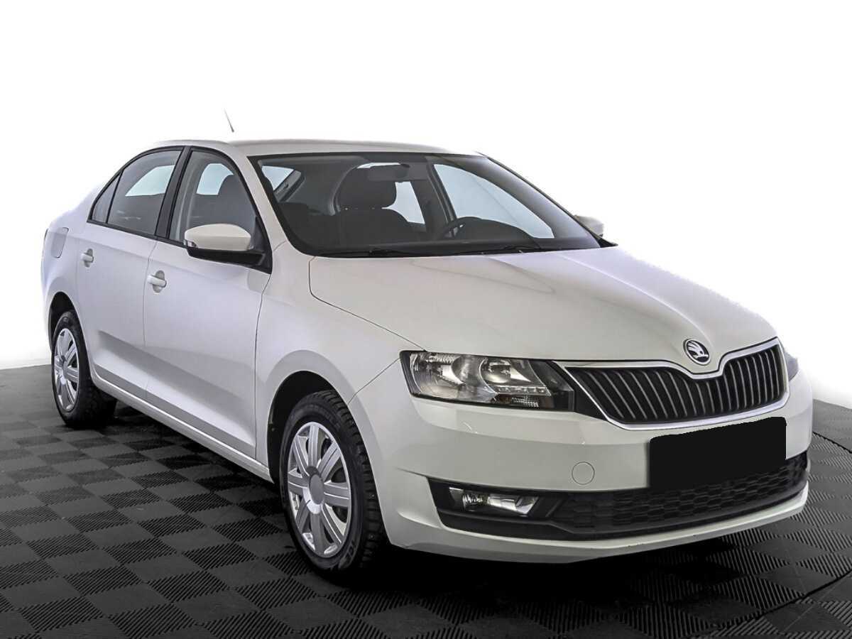 Skoda Rapid с пробегом — 2019 год. Фото: #2