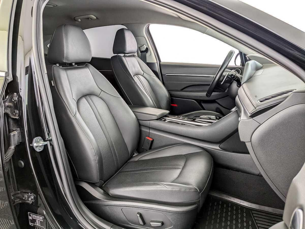 Hyundai Sonata с пробегом — 2022 год. Фото: #19