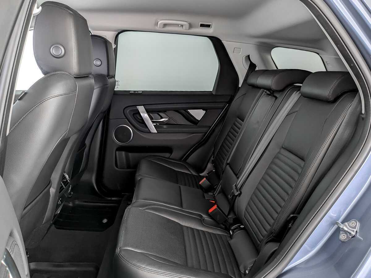 Land Rover Discovery Sport с пробегом — 2022 год. Фото: #9