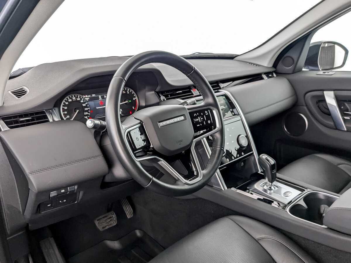 Land Rover Discovery Sport с пробегом — 2022 год. Фото: #13