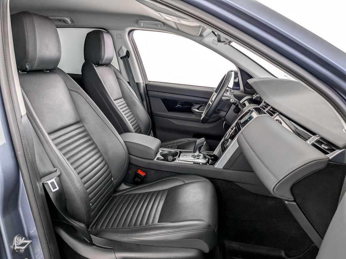 Land Rover Discovery Sport с пробегом — 2022 год. Фото: #18