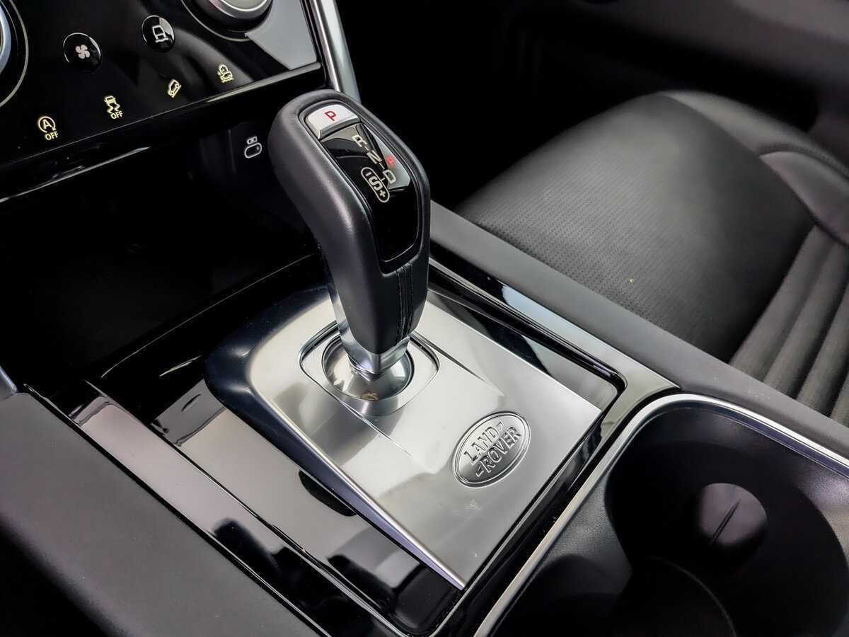 Land Rover Discovery Sport с пробегом — 2022 год. Фото: #23