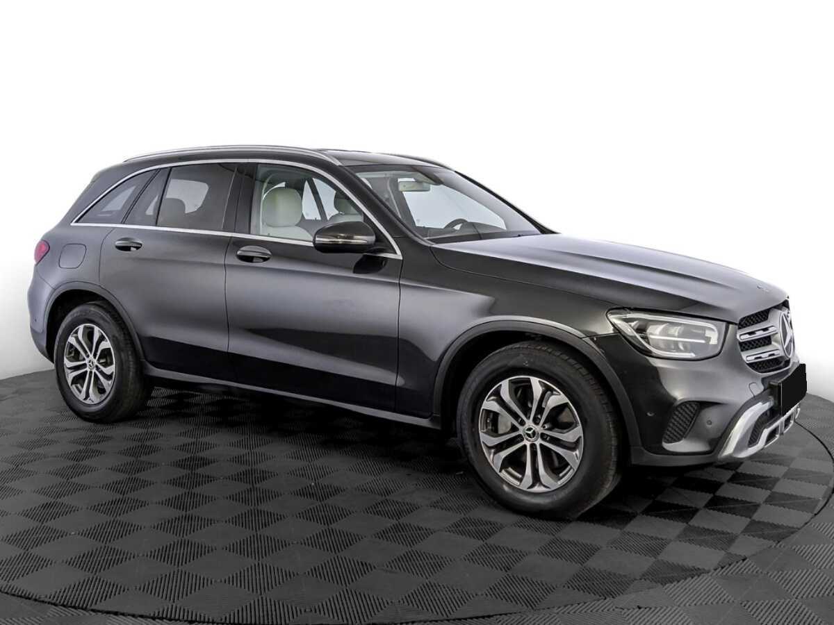 Mercedes-Benz GLC с пробегом — 2019 год. Фото: #2