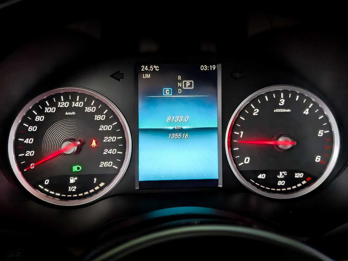 Mercedes-Benz GLC с пробегом — 2019 год. Фото: #10