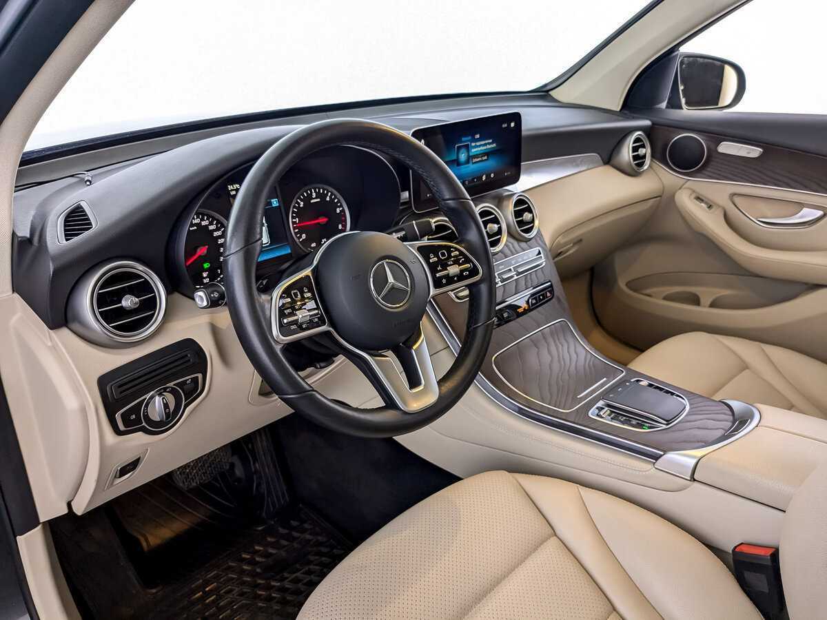 Mercedes-Benz GLC с пробегом — 2019 год. Фото: #13