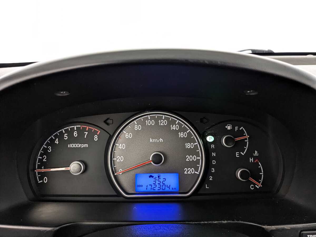 Hyundai Elantra с пробегом — 2007 год. Фото: #11