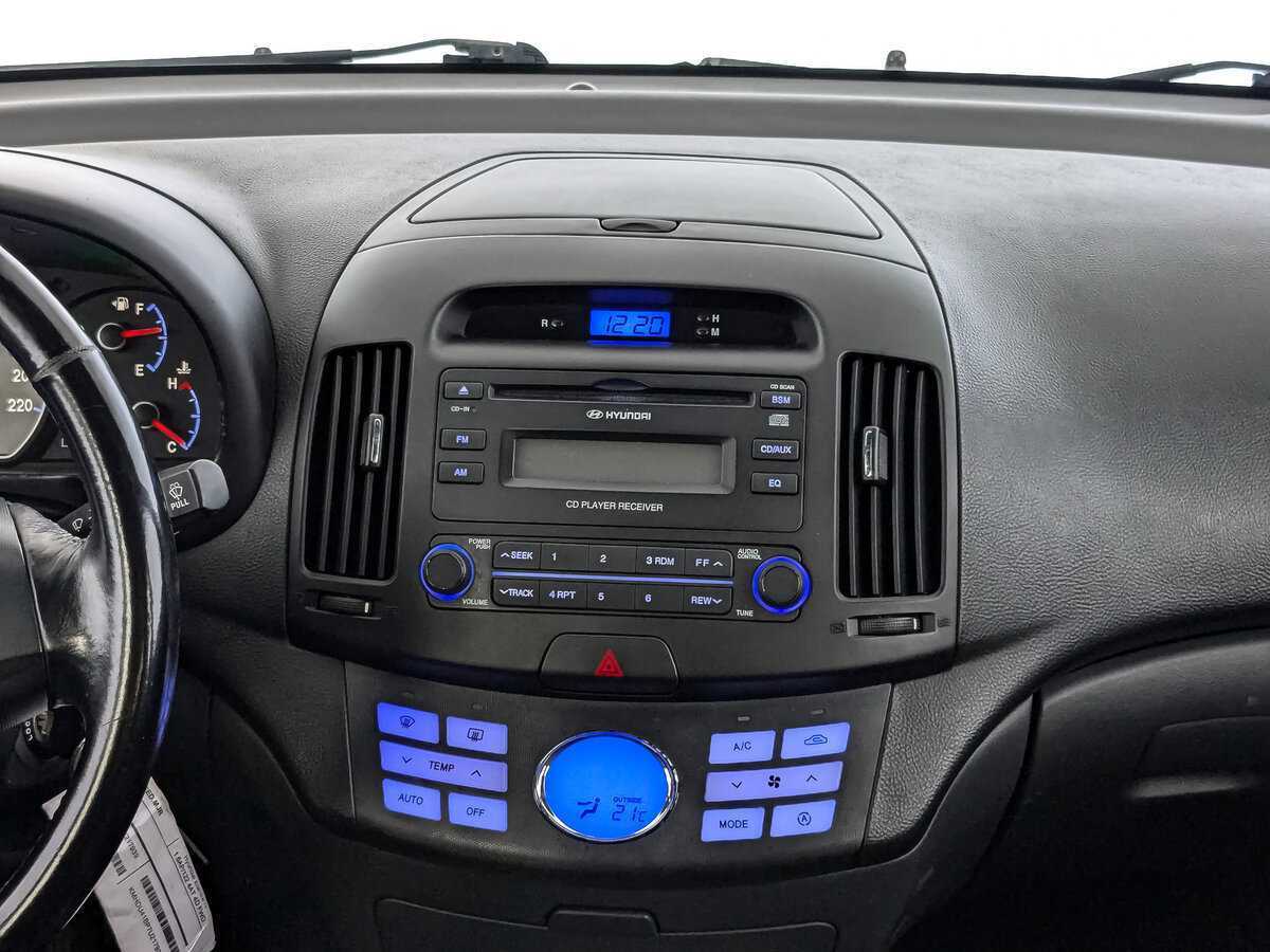 Hyundai Elantra с пробегом — 2007 год. Фото: #12