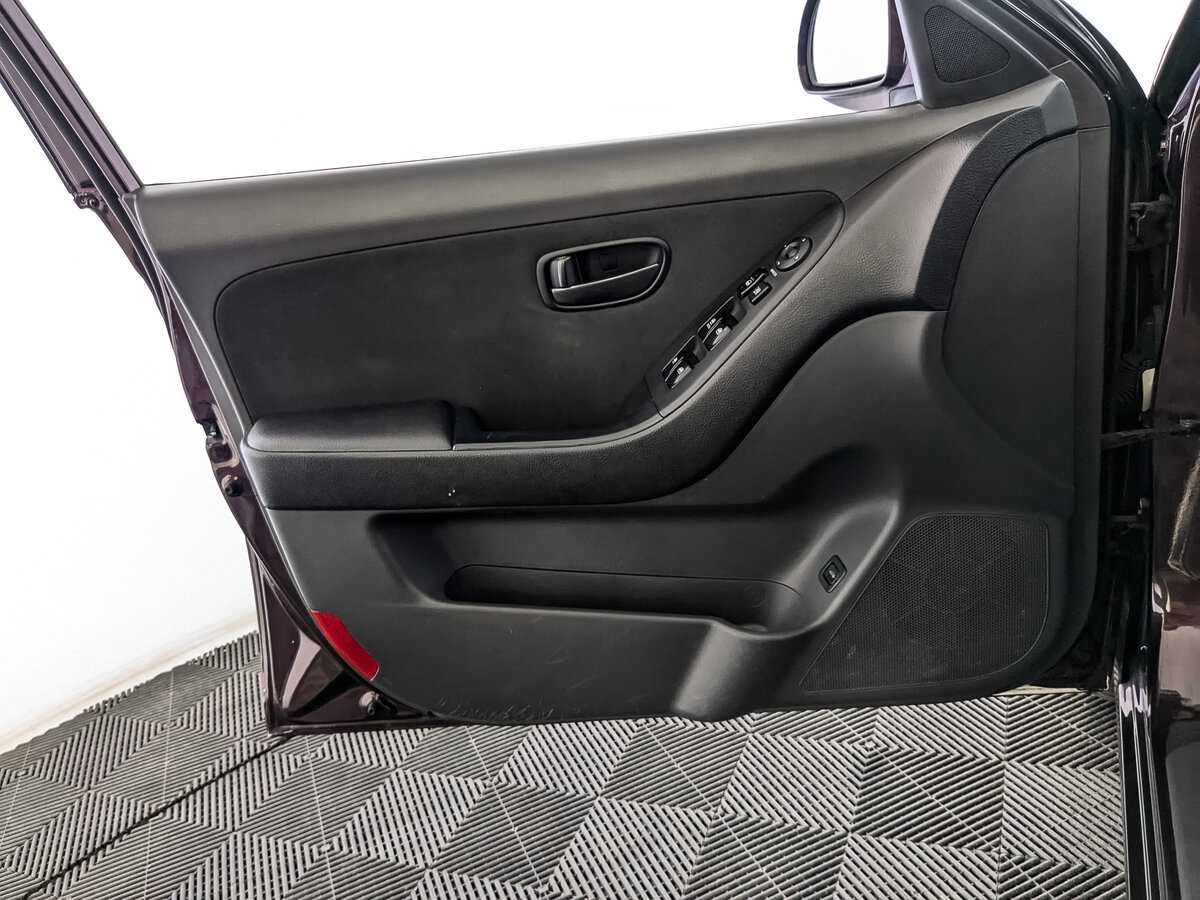 Hyundai Elantra с пробегом — 2007 год. Фото: #14