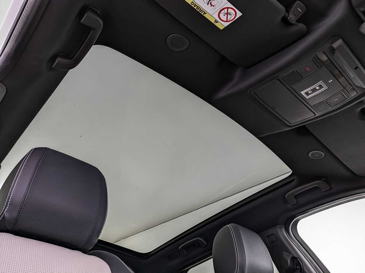 Land Rover Discovery Sport с пробегом — 2022 год. Фото: #18