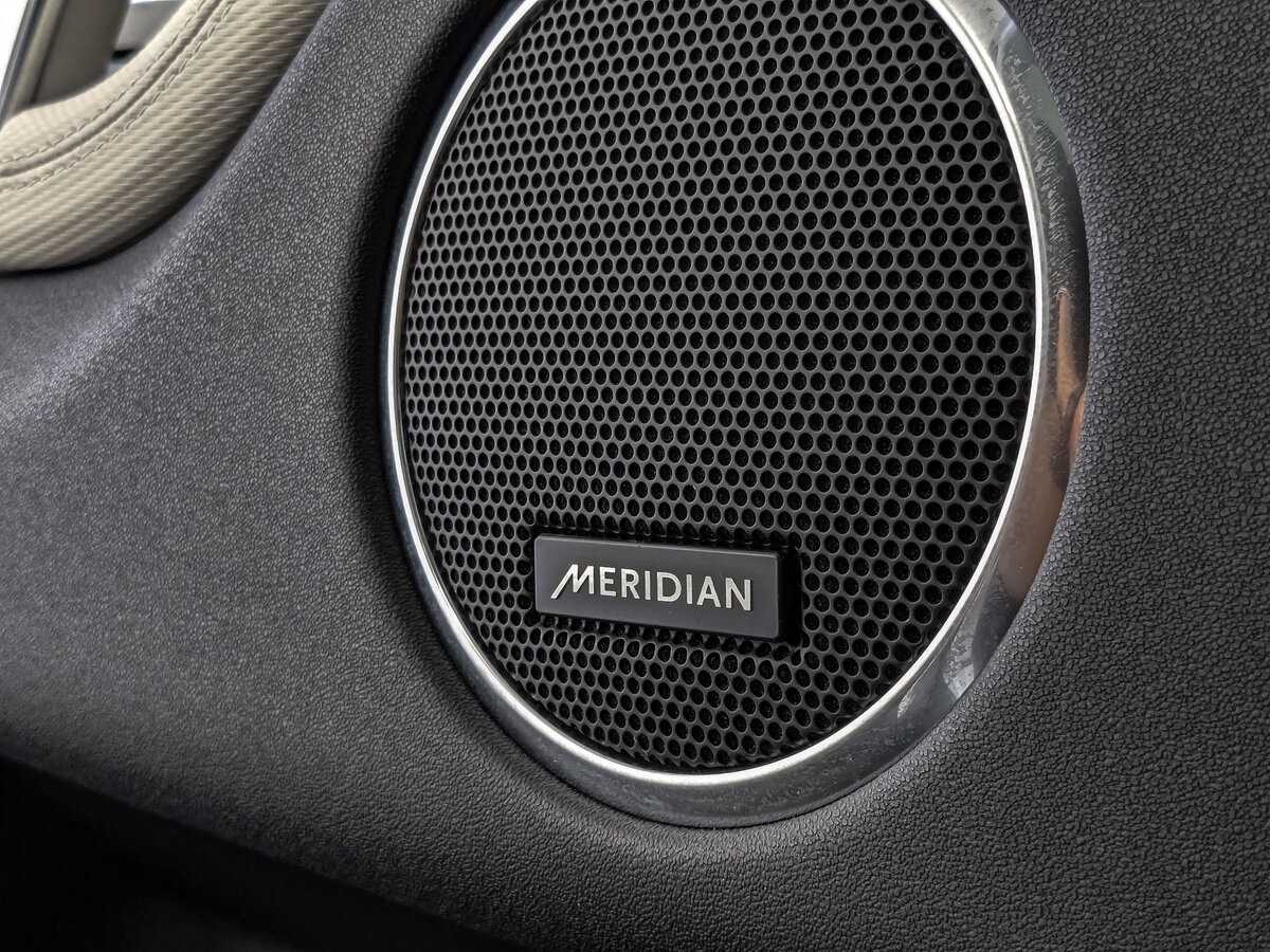 Land Rover Discovery Sport с пробегом — 2022 год. Фото: #22