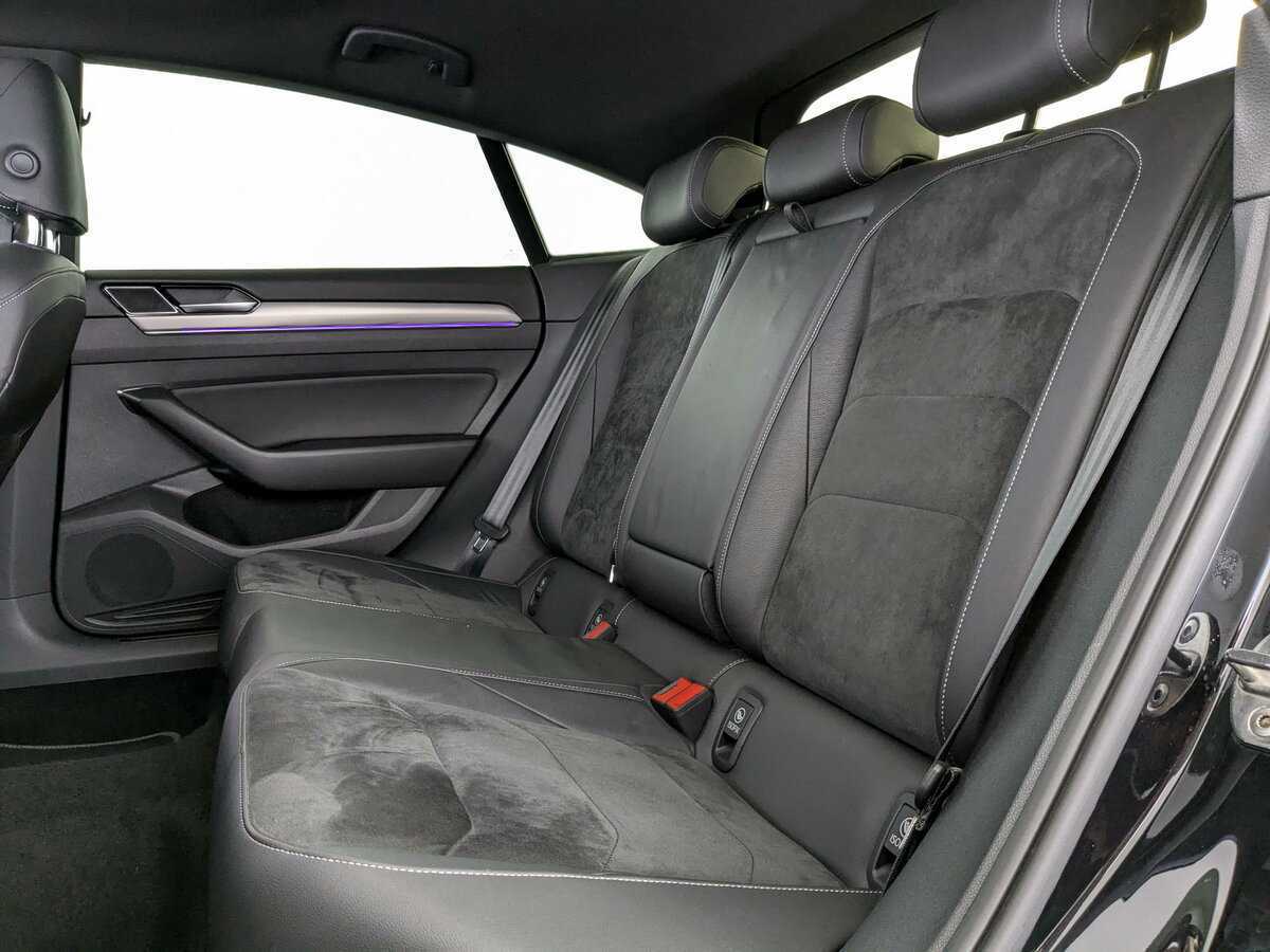 Volkswagen Arteon с пробегом — 2020 год. Фото: #9