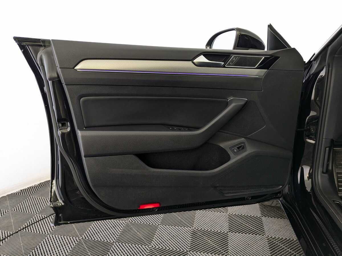 Volkswagen Arteon с пробегом — 2020 год. Фото: #14