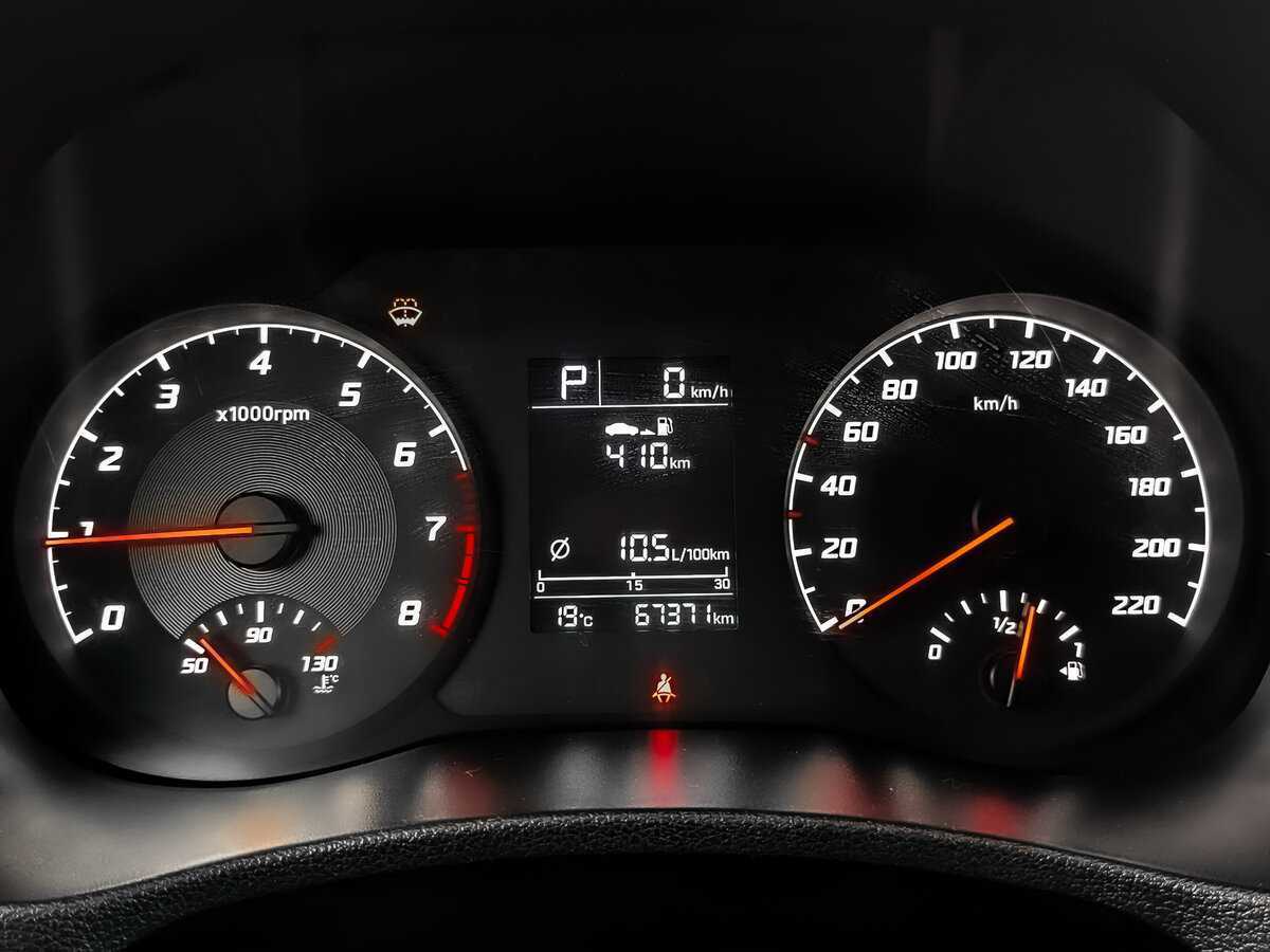 Hyundai Solaris с пробегом — 2022 год. Фото: #11