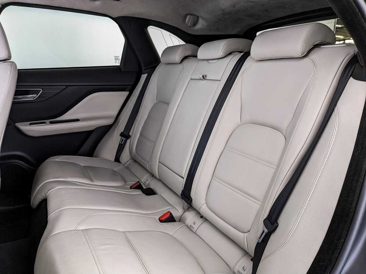 Jaguar F-Pace с пробегом — 2018 год. Фото: #13