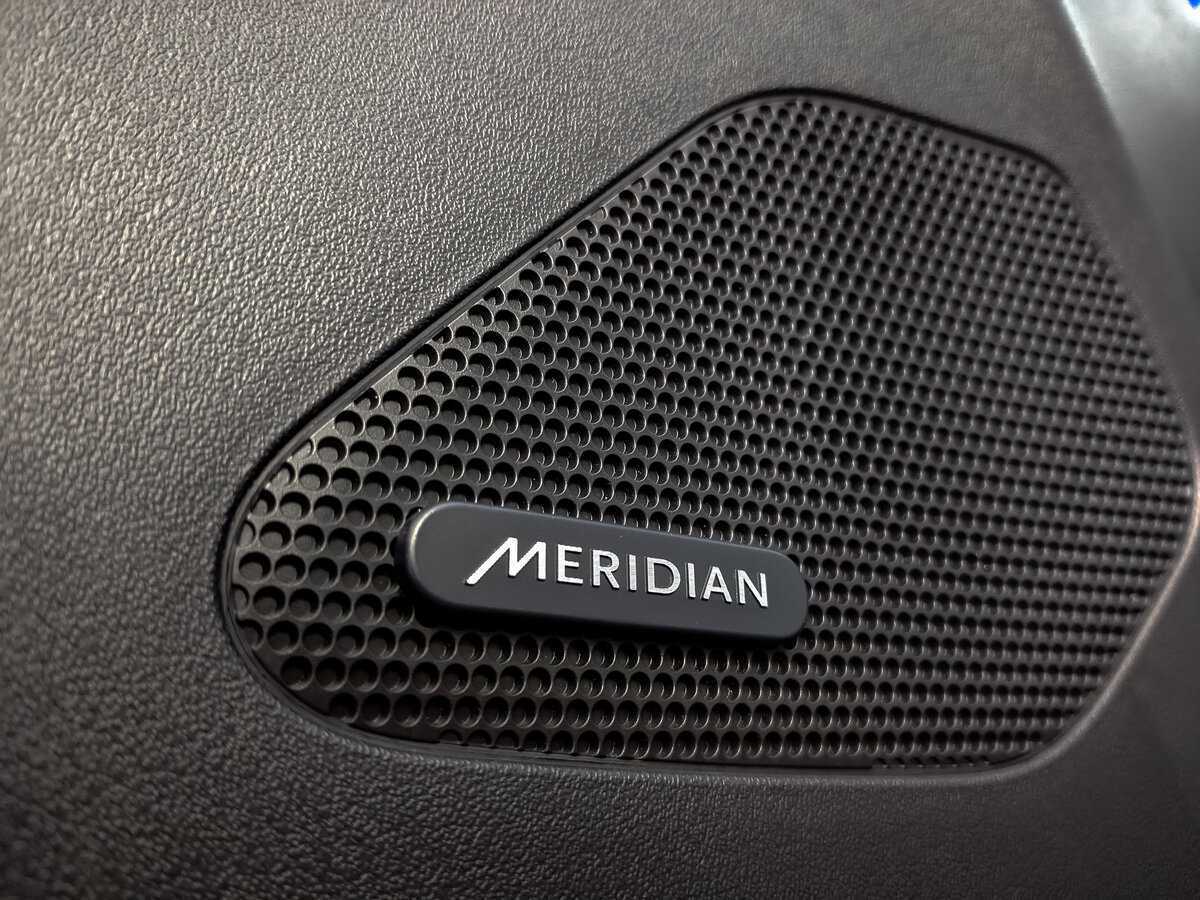 Jaguar F-Pace с пробегом — 2018 год. Фото: #23