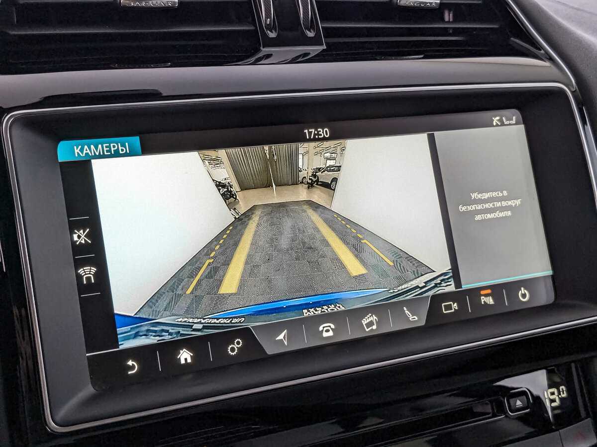 Jaguar F-Pace с пробегом — 2018 год. Фото: #24