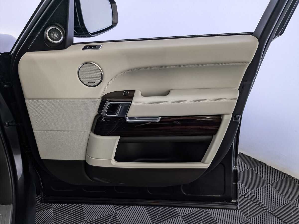 Land Rover Range Rover с пробегом — 2013 год. Фото: #20