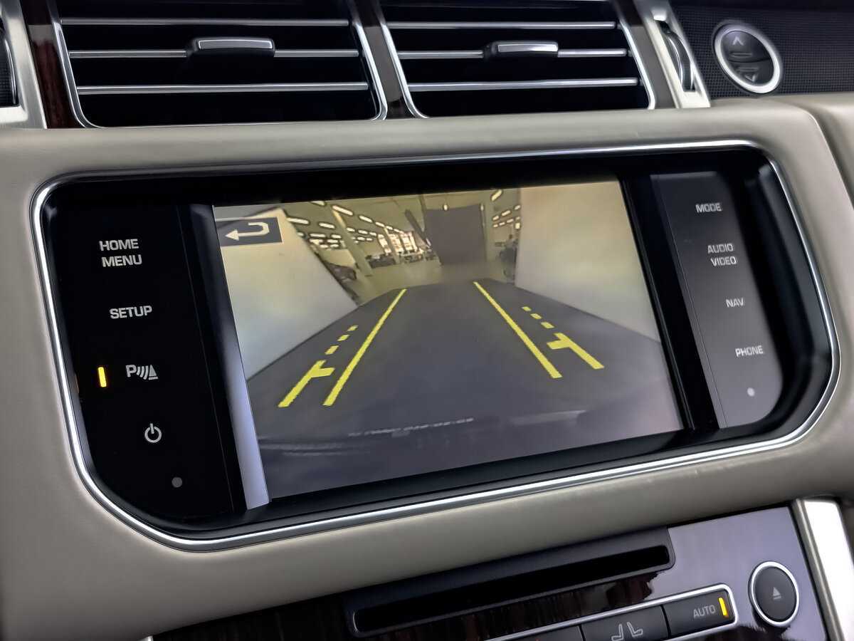 Land Rover Range Rover с пробегом — 2013 год. Фото: #23