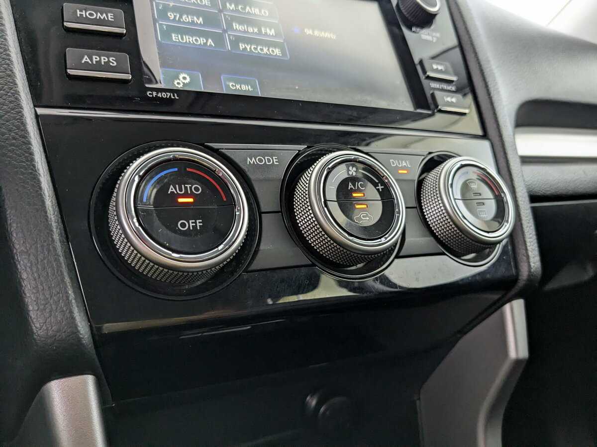 Subaru Forester с пробегом — 2015 год. Фото: #21