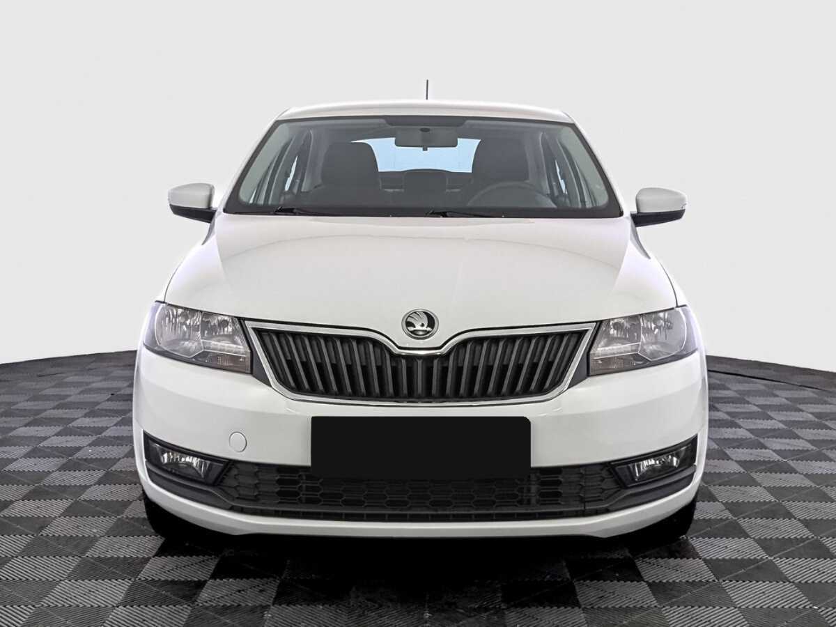 Skoda Rapid с пробегом — 2019 год. Фото: #1