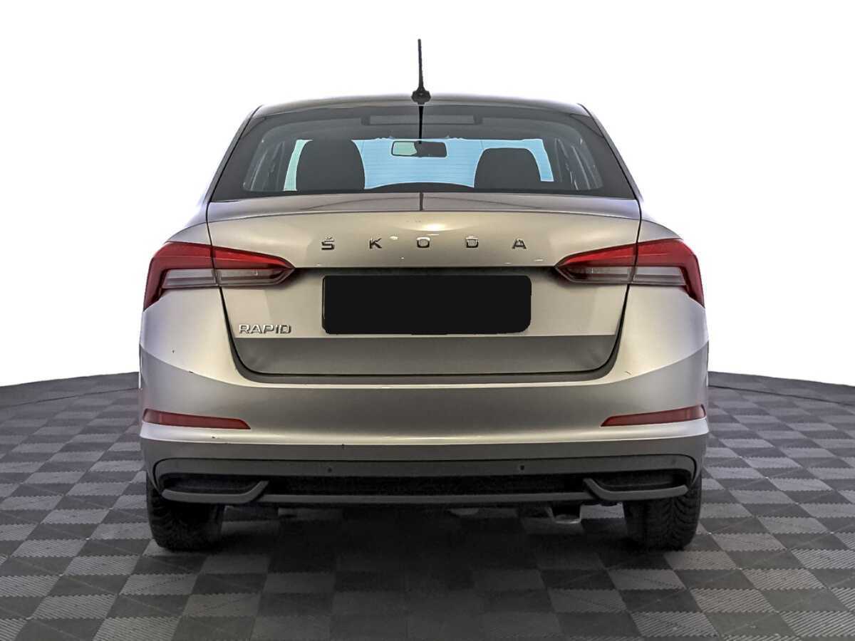 Skoda Rapid с пробегом — 2020 год. Фото: #5