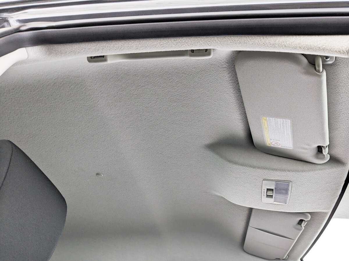 Mazda 2 с пробегом — 2013 год. Фото: #17