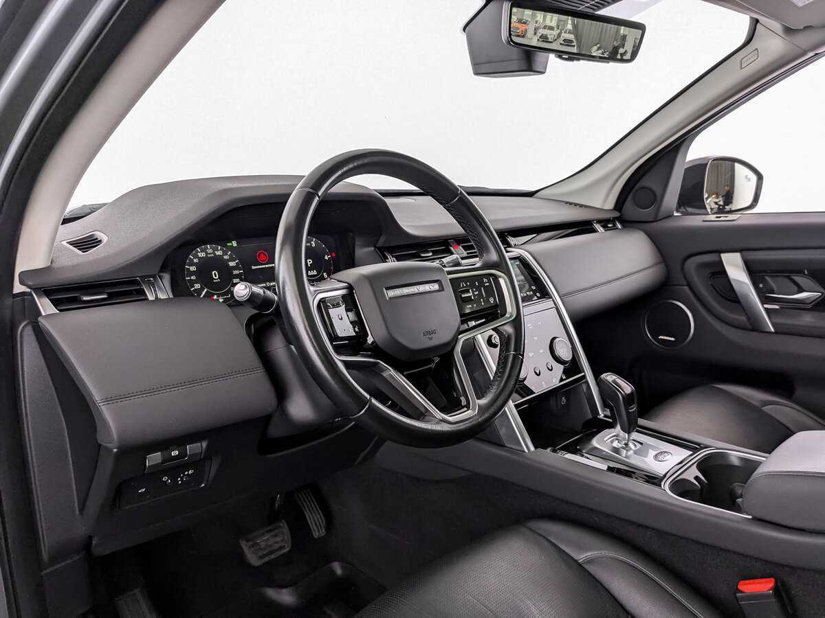 Land Rover Discovery Sport с пробегом — 2021 год. Фото: #13