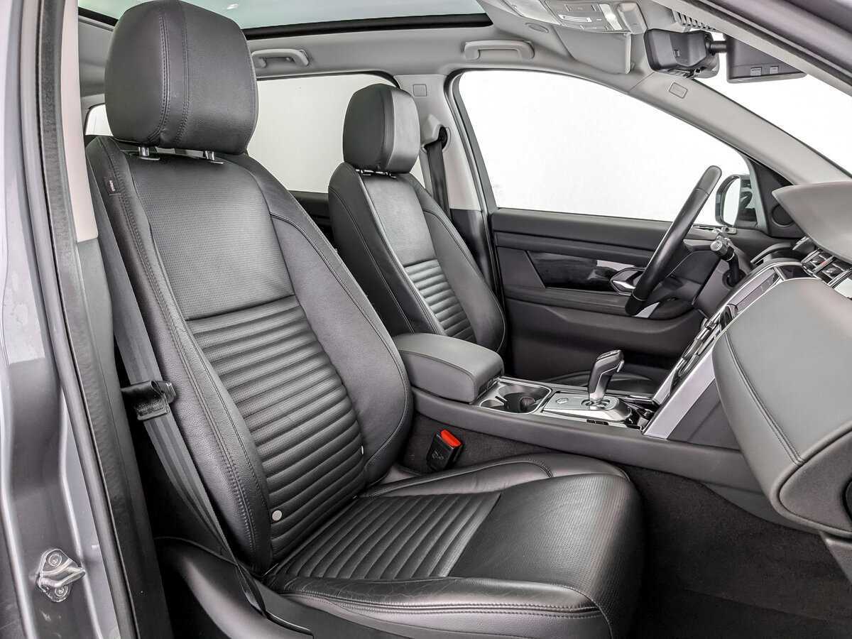 Land Rover Discovery Sport с пробегом — 2021 год. Фото: #19