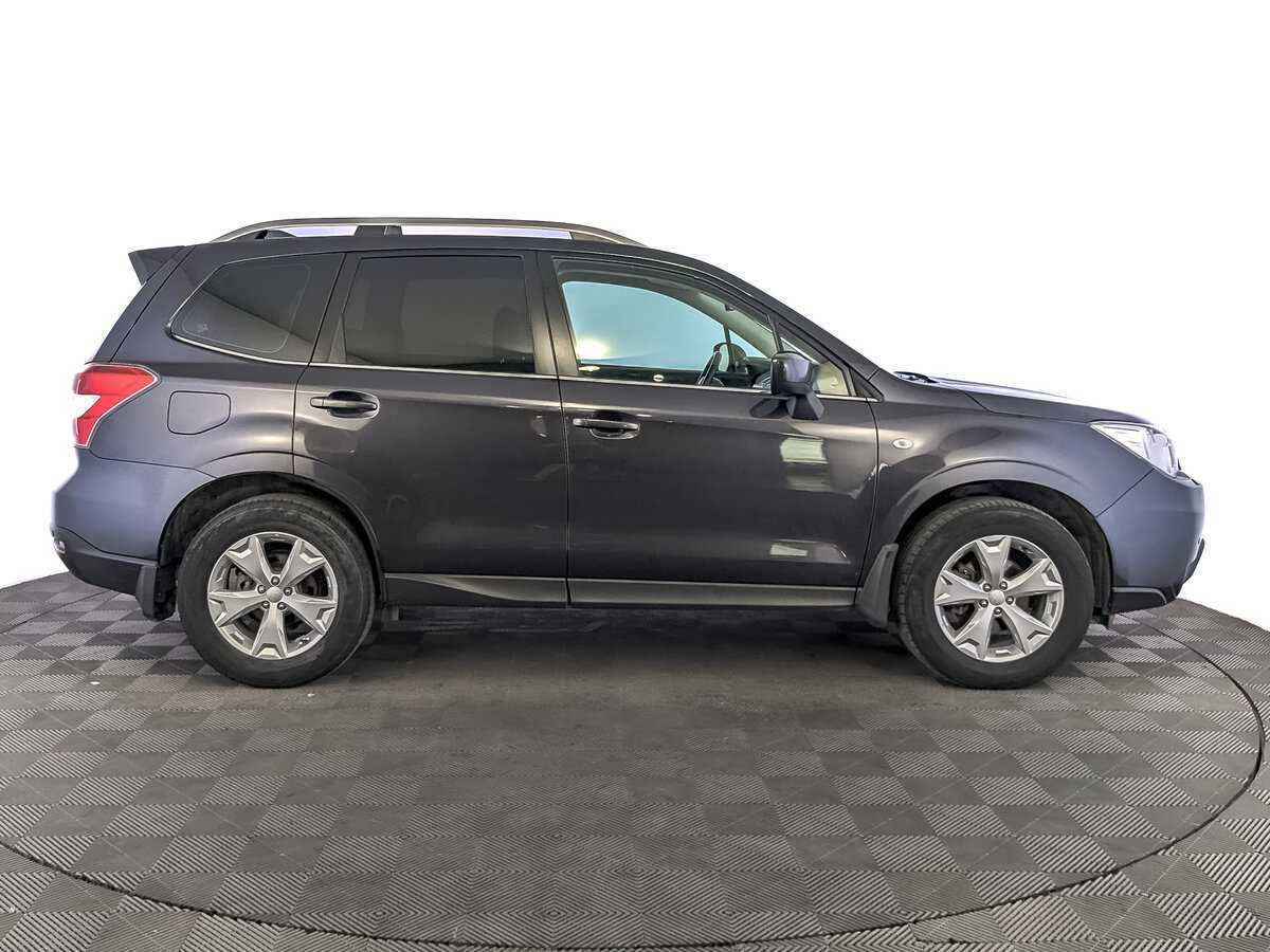 Subaru Forester с пробегом — 2015 год. Фото: #3
