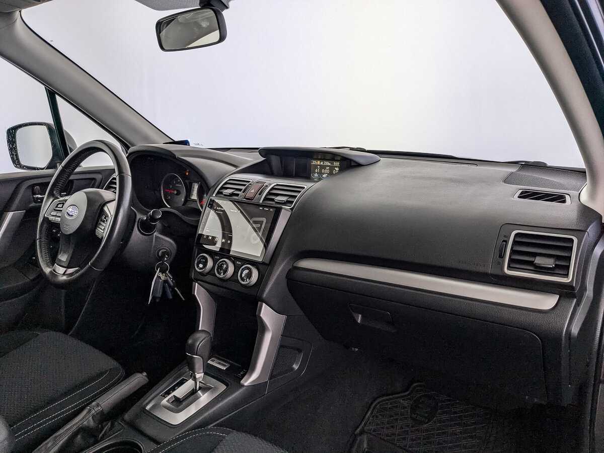 Subaru Forester с пробегом — 2015 год. Фото: #8