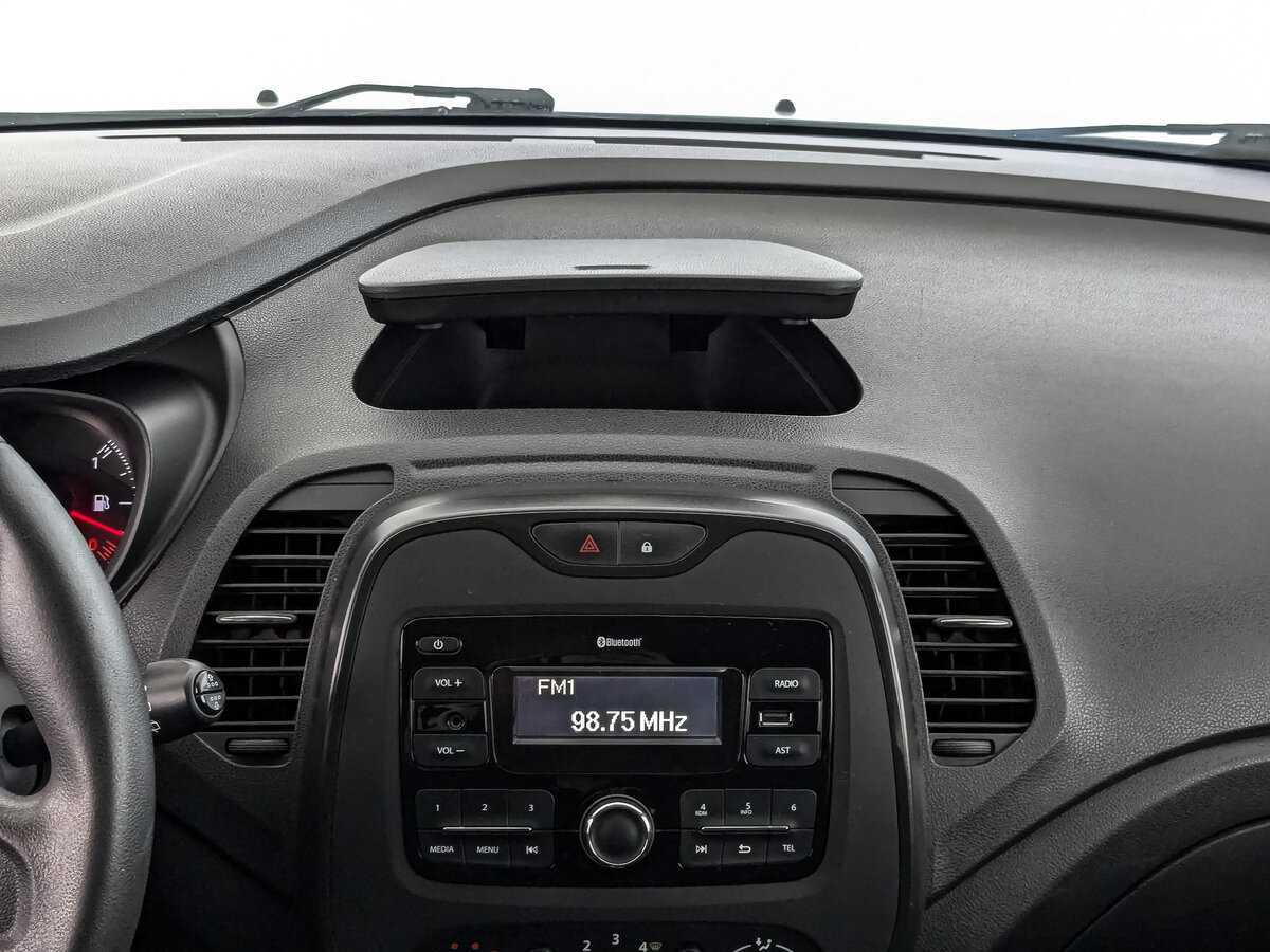 Renault Kaptur с пробегом — 2018 год. Фото: #12