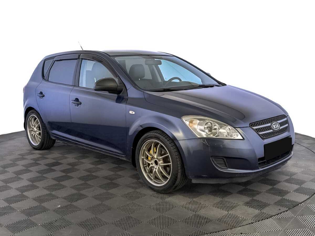 Kia Ceed с пробегом — 2009 год. Фото: #2