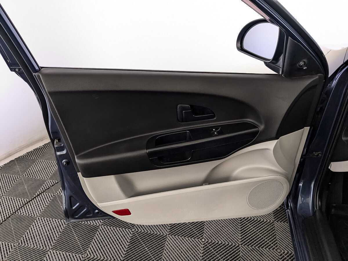 Kia Ceed с пробегом — 2009 год. Фото: #14