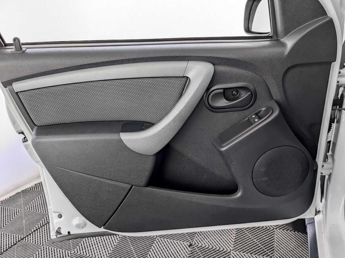 Renault Duster с пробегом — 2016 год. Фото: #14