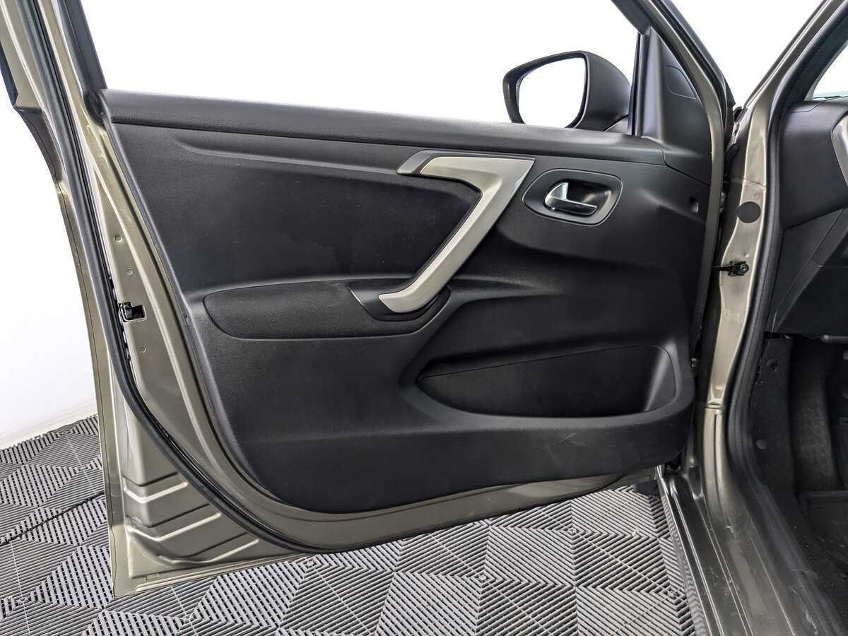 Citroen C-Elysee с пробегом — 2013 год. Фото: #14