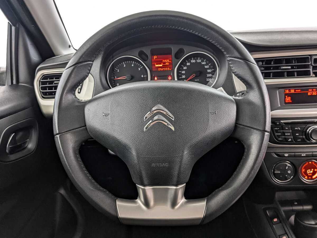 Citroen C-Elysee с пробегом — 2013 год. Фото: #17